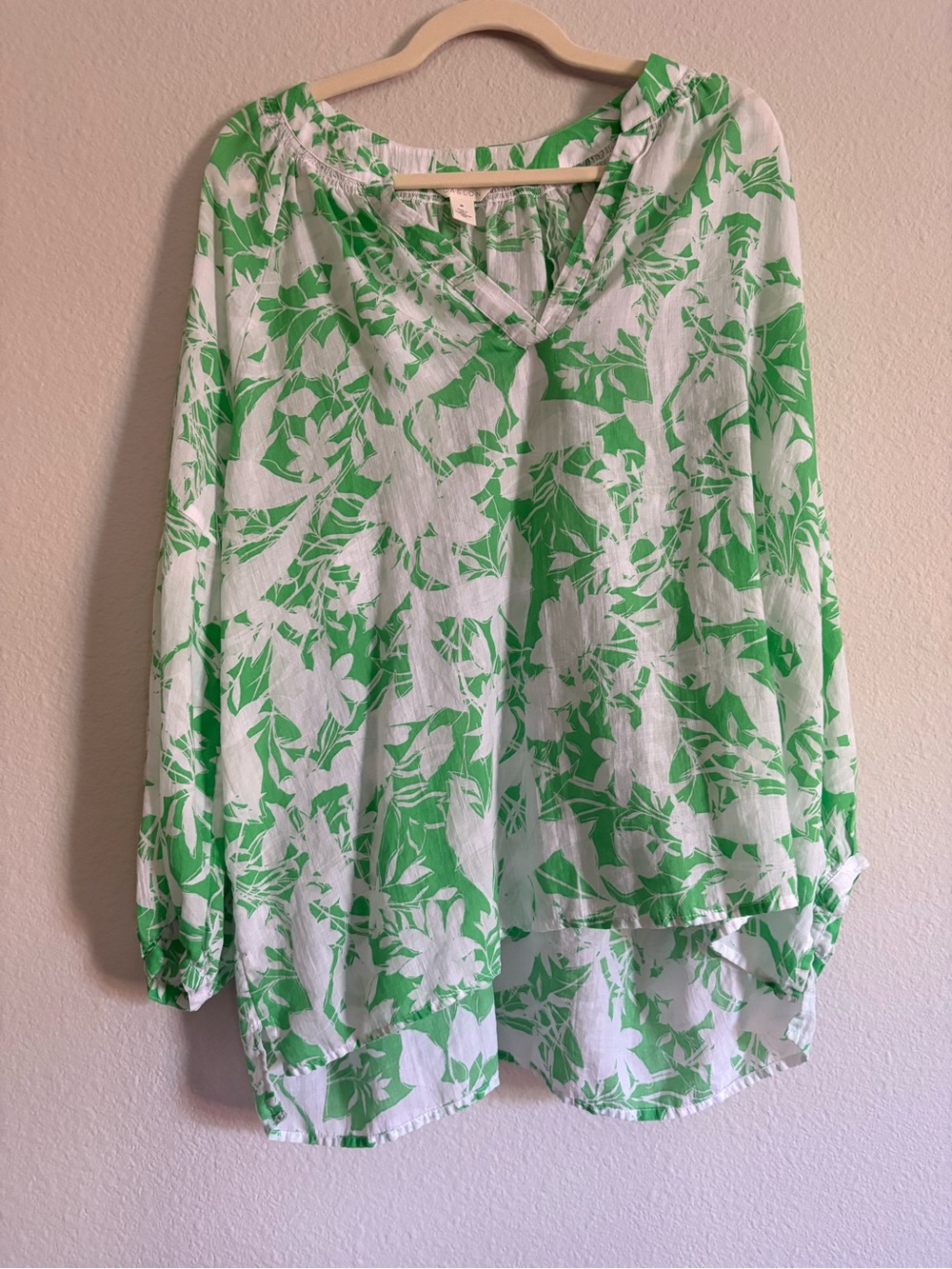 Caslon Green and White Floral V-Neck Tunic